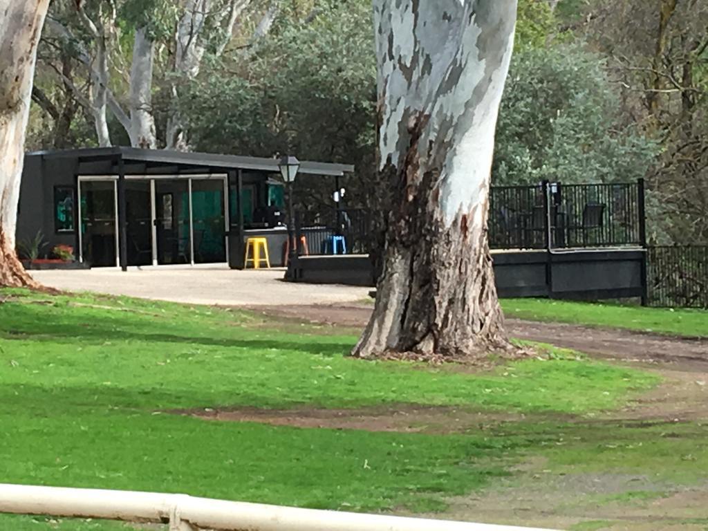 Adelaide Brownhill Creek Tourist Park 호텔 외부 사진