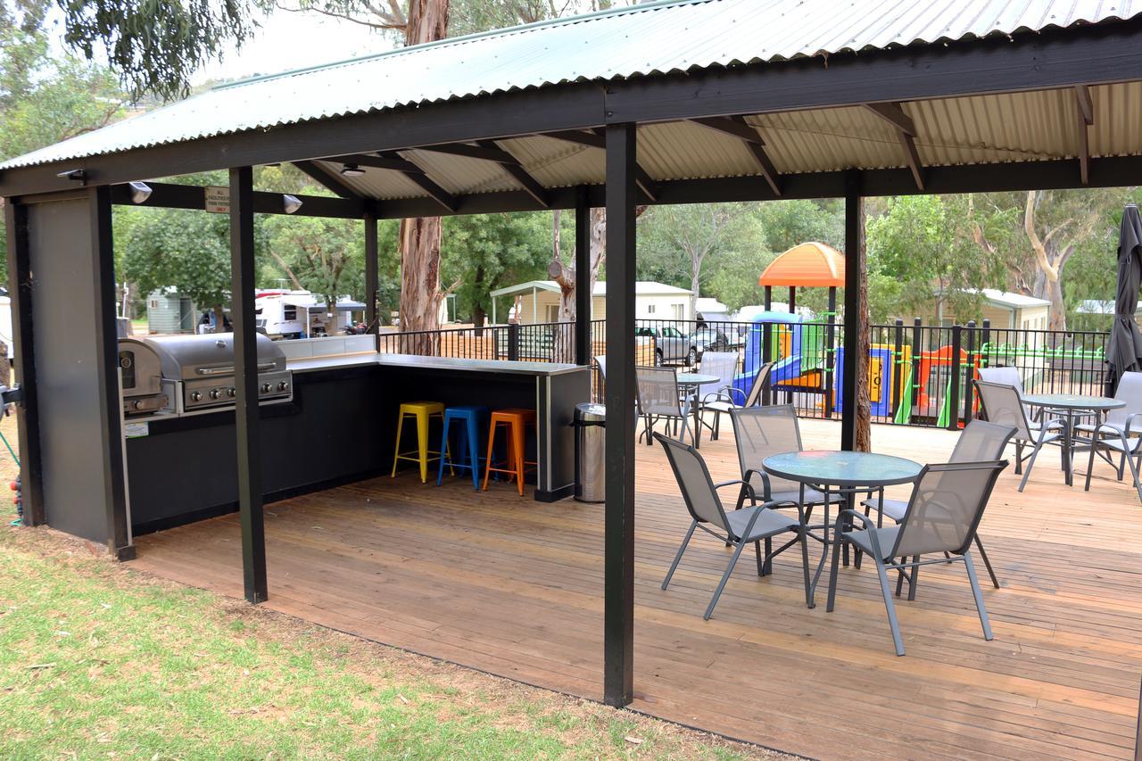 Adelaide Brownhill Creek Tourist Park 호텔 외부 사진