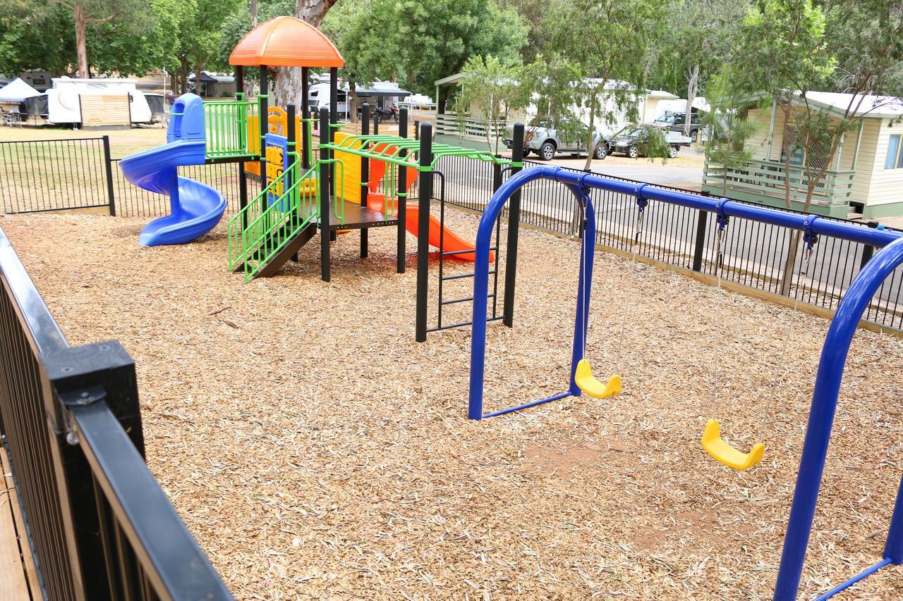 Adelaide Brownhill Creek Tourist Park 호텔 외부 사진