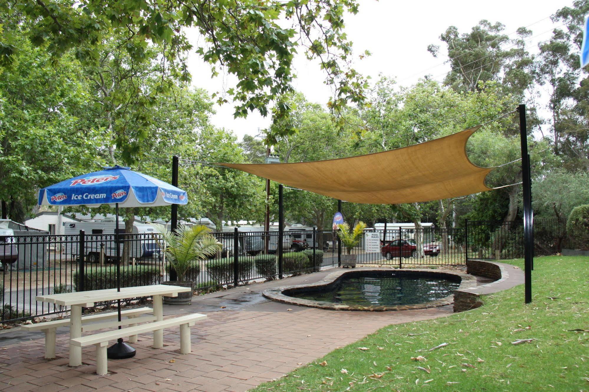 Adelaide Brownhill Creek Tourist Park 호텔 외부 사진